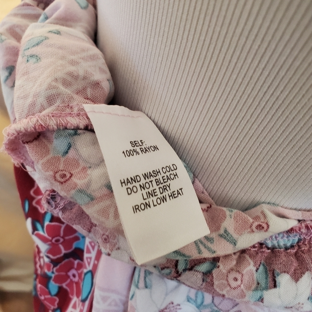 Lulu's V-Neck Boho Short Romper SZ SM - Picture 6 of 8